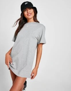 Nike Essential T-Shirt Dress Dames 8 Nike Essential T-Shirt Dress Dames -Dameskledingwinkel jd 356393 b