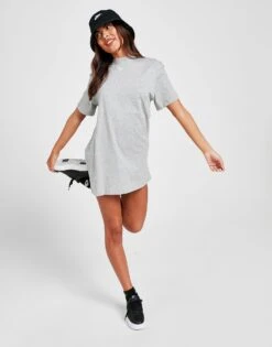 Nike Essential T-Shirt Dress Dames 10 Nike Essential T-Shirt Dress Dames -Dameskledingwinkel jd 356393 d