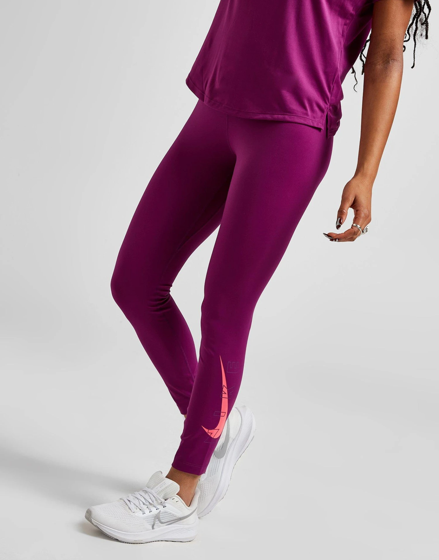 Nike Training One Graphic Tights 4 Nike Training One Graphic Tights - Afbeelding 2