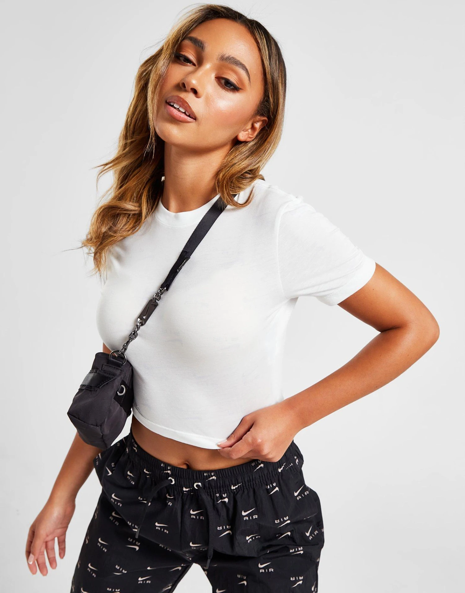 Nike Air Slim Crop T-Shirt 6 Nike Air Slim Crop T-Shirt - Afbeelding 4