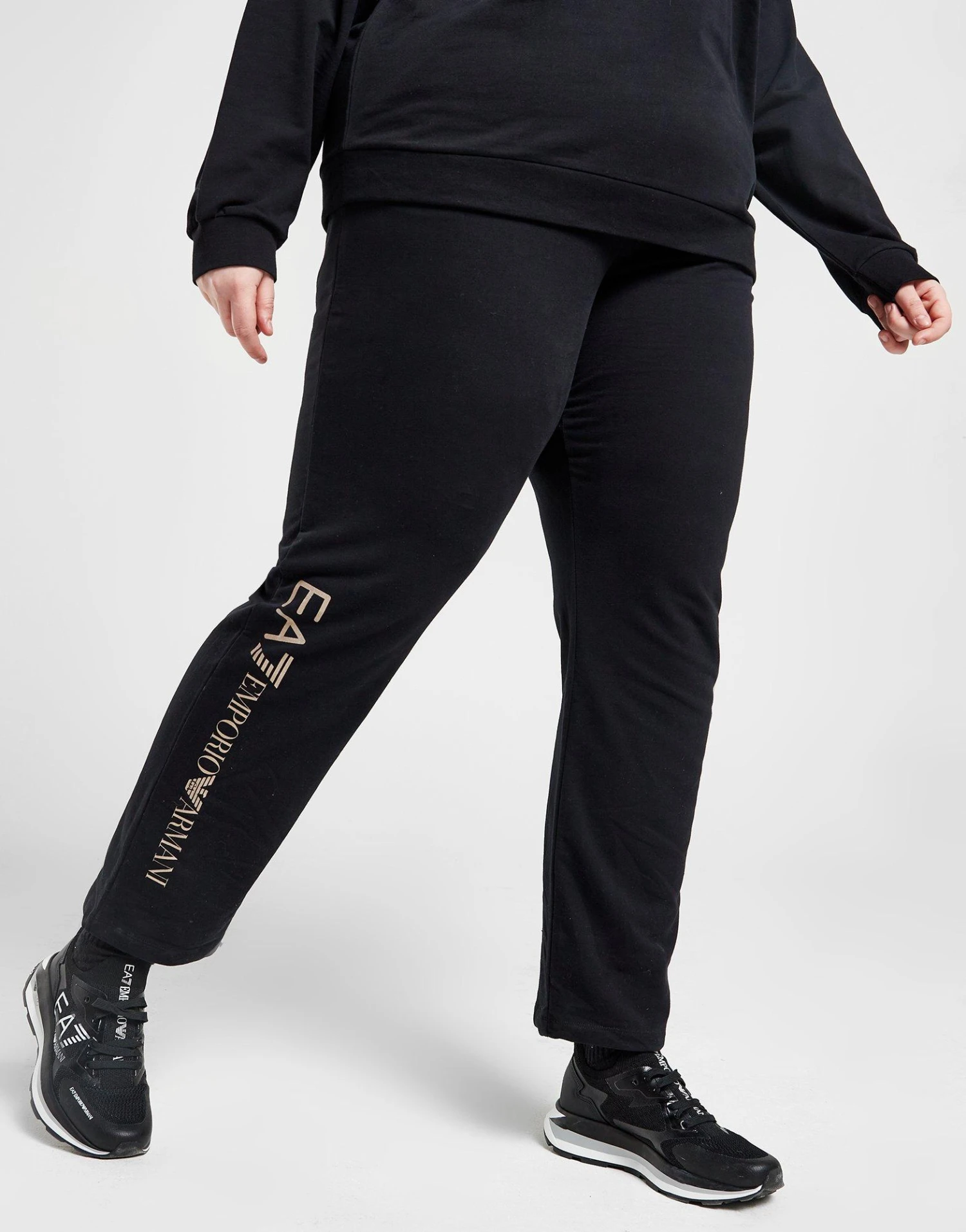 Emporio Armani EA7 Plus Size Logo Crew Tracksuit 6 Emporio Armani EA7 Plus Size Logo Crew Tracksuit - Afbeelding 4