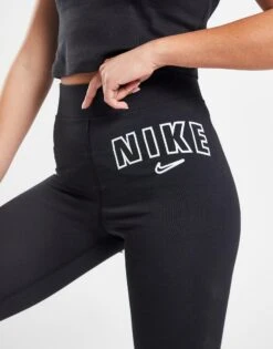 Nike Varsity Leggings 10 Nike Varsity Leggings -Dameskledingwinkel jd 642945 d