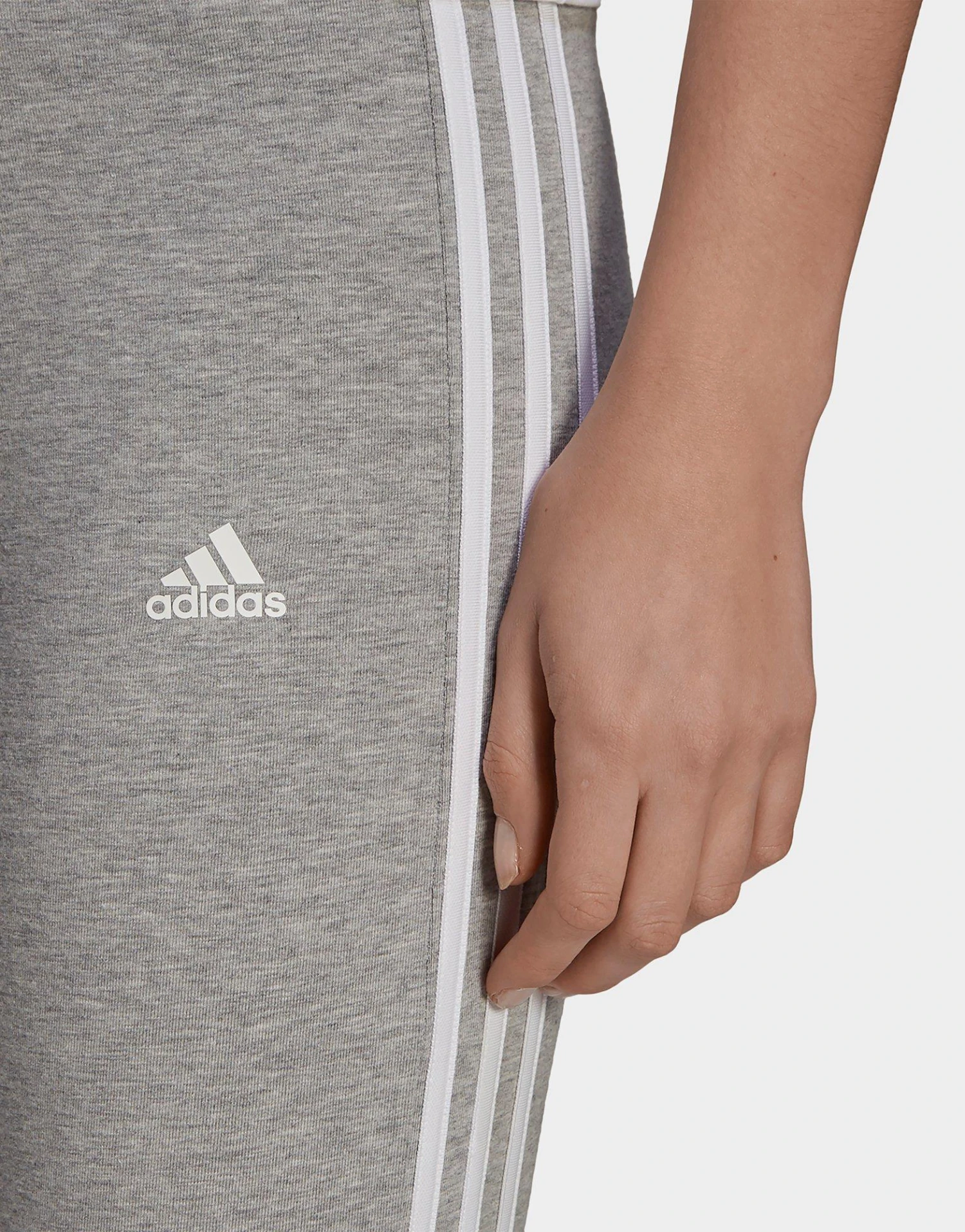 Adidas LOUNGEWEAR Essentials 3-Stripes Legging 7 Adidas LOUNGEWEAR Essentials 3-Stripes Legging - Afbeelding 5