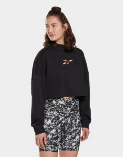 Reebok Studio Vector Knit Crew Sweatshirt